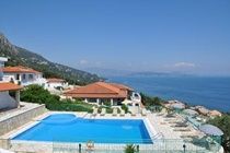 Yannis Servos Barbati Apartments Екстер'єр фото