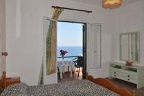 Yannis Servos Barbati Apartments Екстер'єр фото
