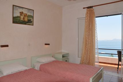 Yannis Servos Barbati Apartments Екстер'єр фото